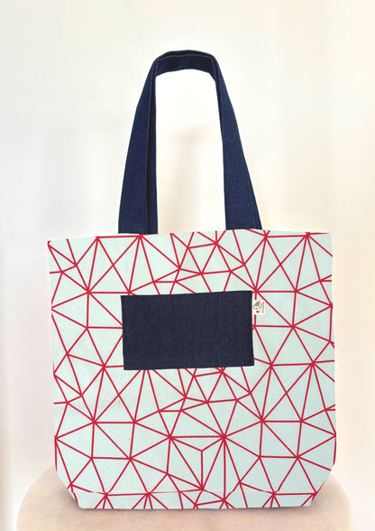 Geometric white