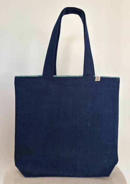 Country garden aqua